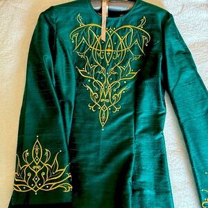 Like new ladies Irish dance silk shantung performance dress, emerald green.